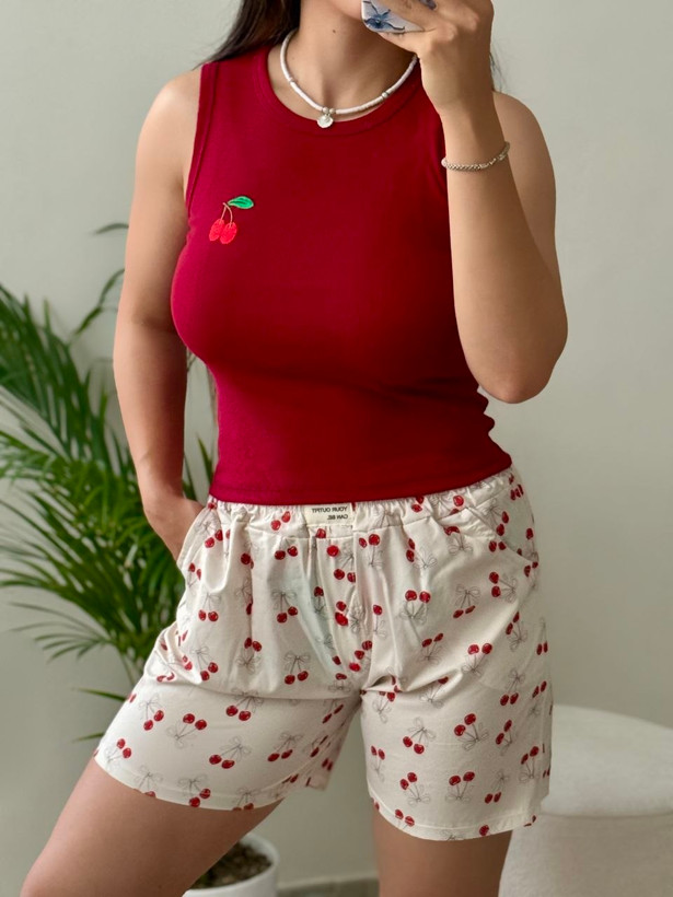 ست زنانه تنگ تاپ شلوارک